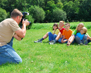 Kids Brandon: Photographers - Fun 4 Brandon Kids