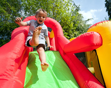 Kids Brandon: Inflatables and Attractions - Fun 4 Brandon Kids