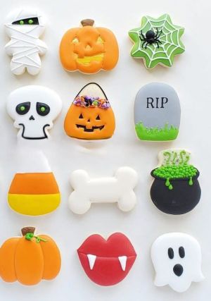 halloween_cookies_class_2024_f2cx8w.jpg