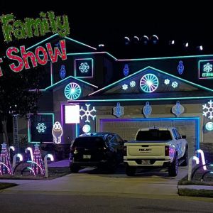 11/28 - 12/25 Harold Family Light Show