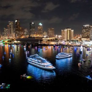 12/21 Tampa Riverwalk Holiday Lighted Boat Parade