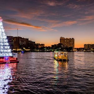 12/21 Pirate Water Taxi Holiday Lighted Boat Parade